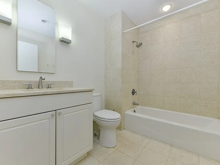 80 Broad St #905 — Photo 6