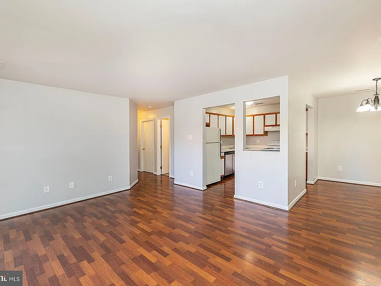 113 Timberlake Ter #6 — Photo 6