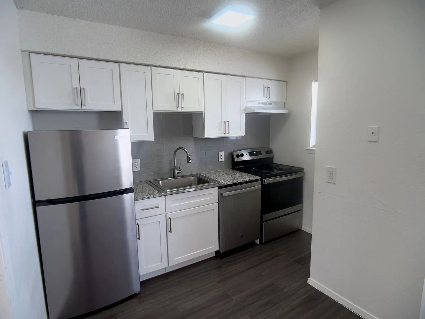 2627 Jones Rd — Photo 4