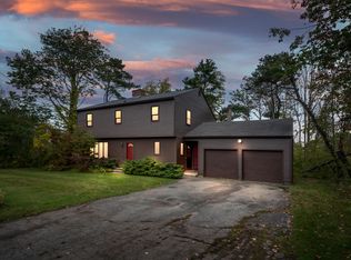 5 Evergreen Ave, Kennebunk, ME 04043