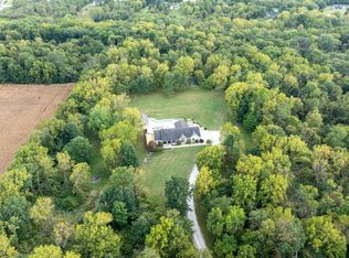 10 S Griffith Creek Rd, Mechanicsburg, IL 62545
