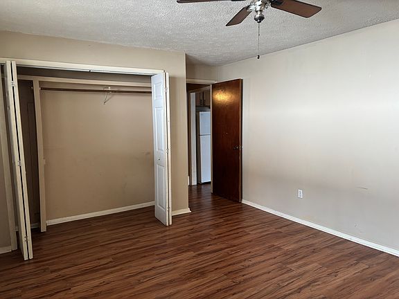 4th image of 86 Hillside Dr #103
