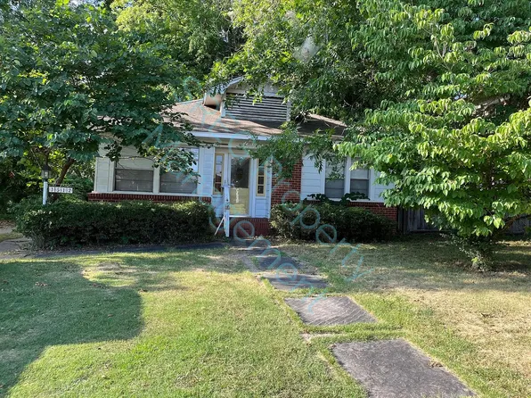 1512 College Ave, Conway, AR 72034