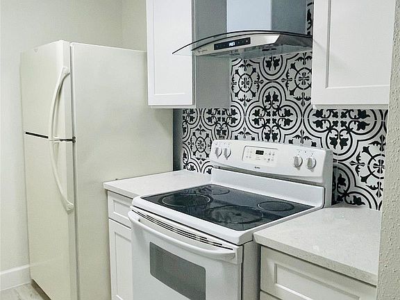 2nd image of 7900 N Stadium Dr APT 2