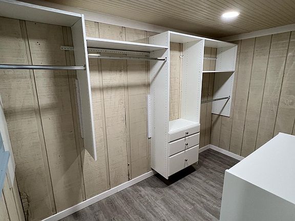 2nd image of 316 Dogwood Dr #4