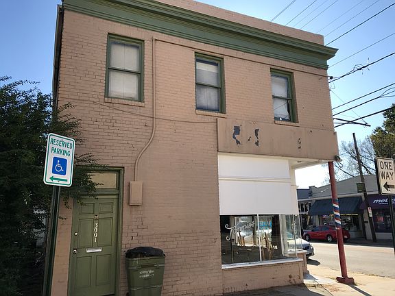 2nd image of 24 W Brookland Park Blvd