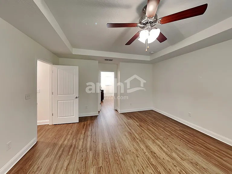 3136 Creek Village Lane Grn — Photo 11