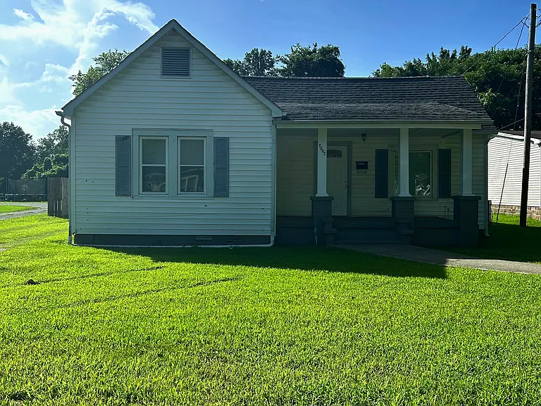 2083 Broad St — Photo 20