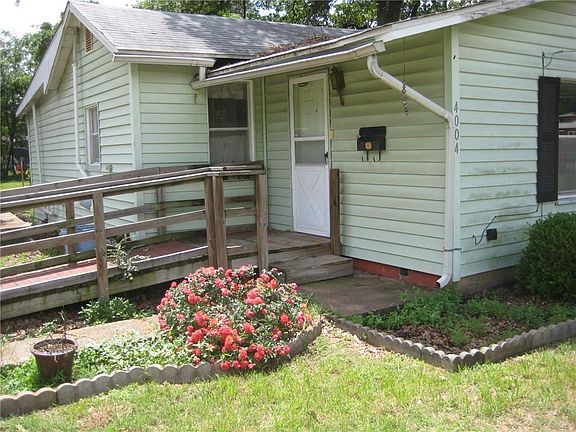 3rd image of 4004 Ivey St