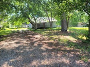 301 Cotton Ford Rd, Maud, TX 75567