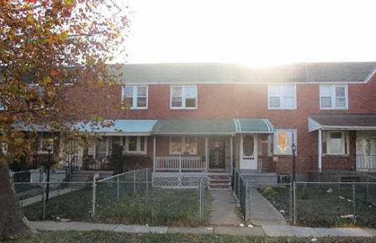 2nd image of 2006 Harman Ave