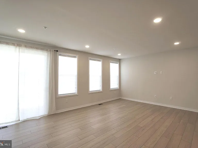 332 Aspen Way — Photo 13