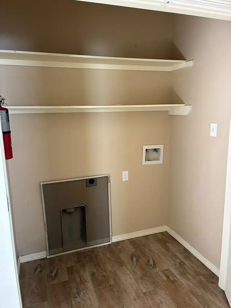 2 bed, 950 sqft, $875 — Photo 3