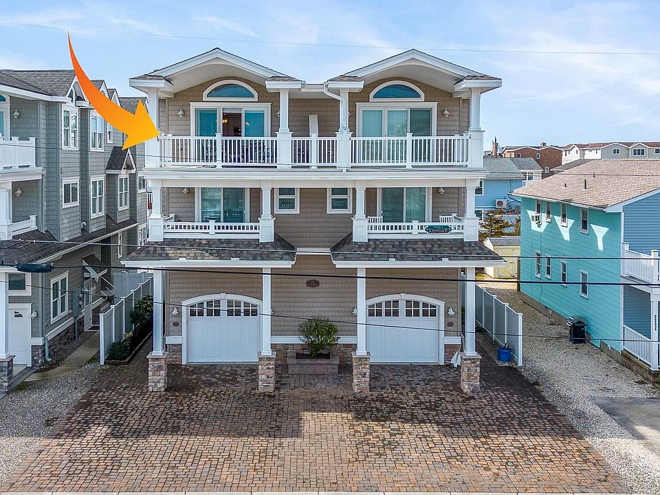 1st image of 218 57th St #Sea