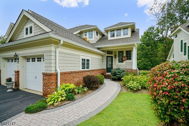 2nd image of 25 Barkman Way