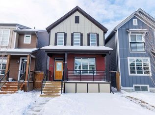 61 Savanna Line NE, Calgary, AB T3J2H3