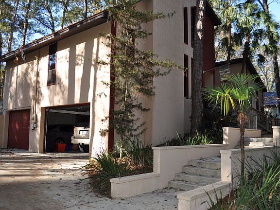 3rd image of 1426 NW 35th Ter