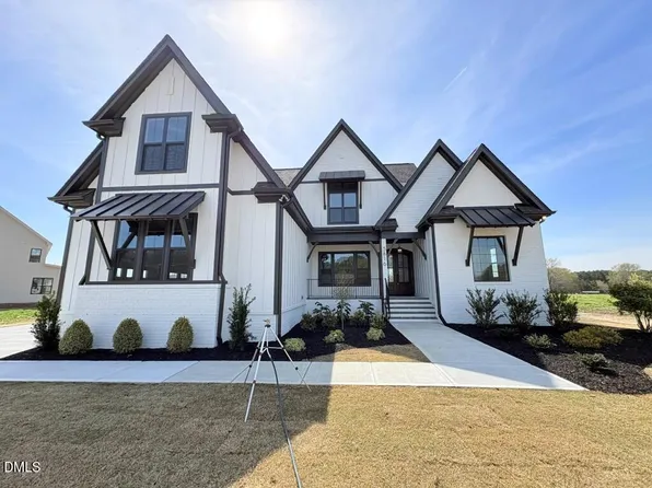 5816 Carriage Gate Dr, Raleigh, NC 27603