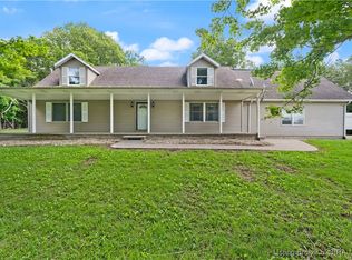 1240 Quail Run, Mitchell, IN 47446