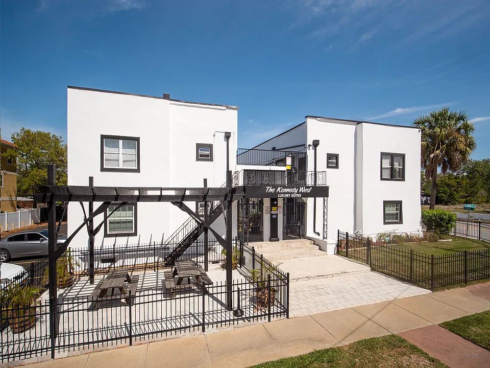 4201 W North A St #14