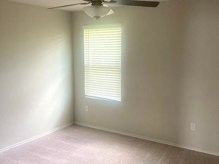 3815 Key West Way — Photo 5