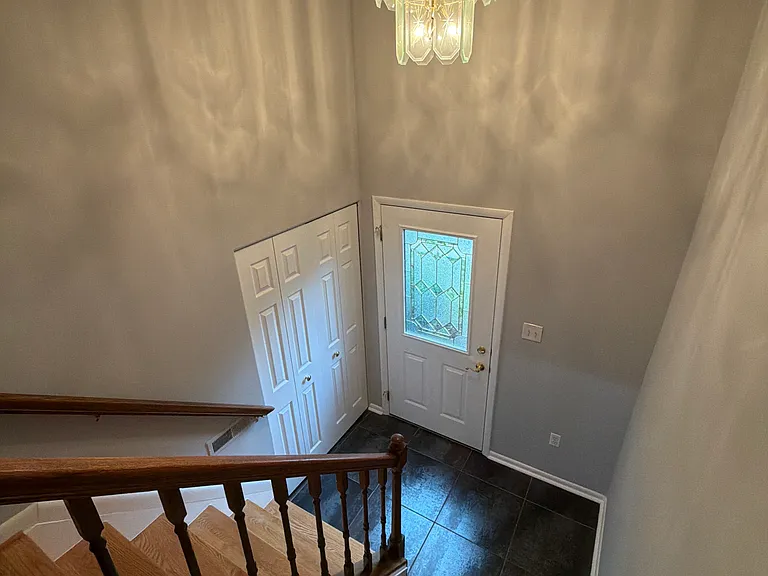19 Theo Ln — Photo 3