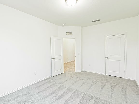 5th image of 4028 Tawakoni Dr
