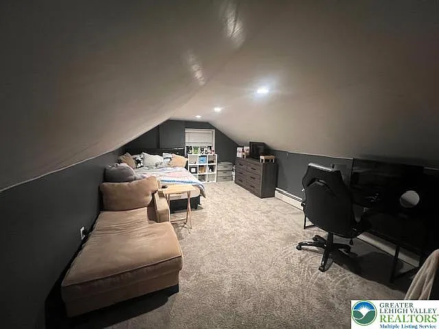 2540 W Stanley St — Photo 11