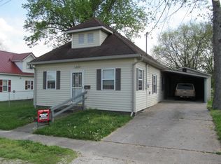 604 Maple St, Lawrenceville, IL 62439