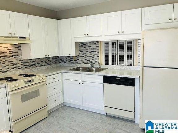 2nd image of 3415 Wildewood Dr