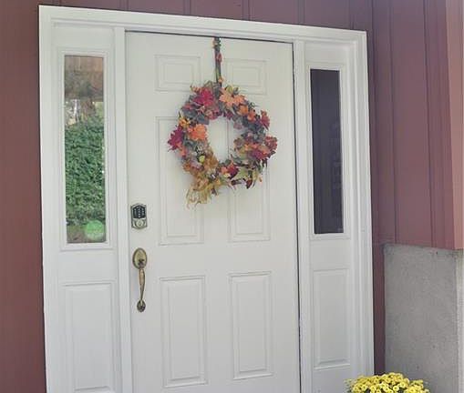 3rd image of 39 McLaughlin Dr