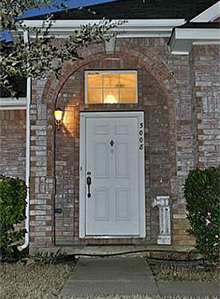 2nd image of 5008 Lake Vista Dr