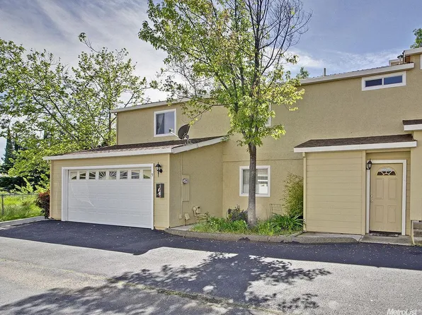 3312 La Canada Dr, Cameron Park, CA 95682