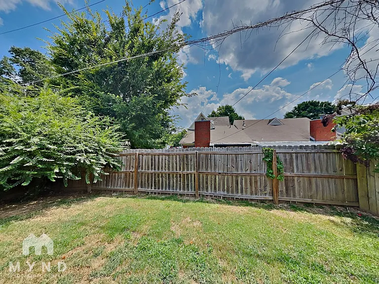 3946 Misty Lake Cv — Photo 19