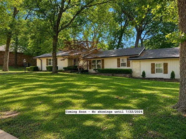 8310 Interlochen Drive, Nixa, MO 65714