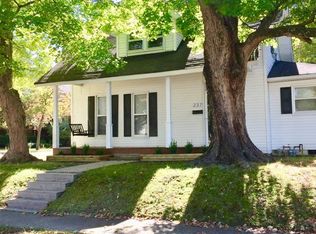 237 W Main St, Halls, TN 38040