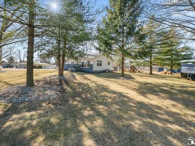 15581 Eastwood St, Monroe, MI, 48161