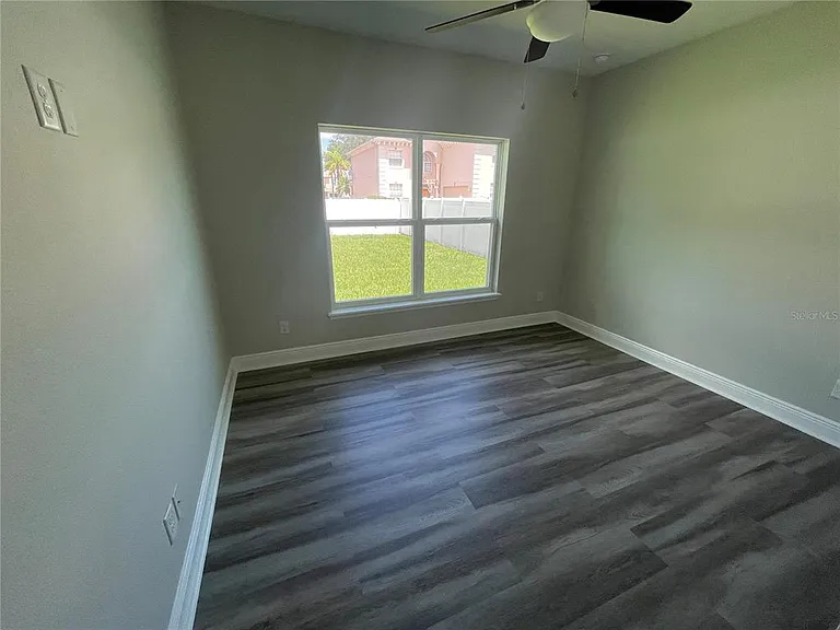232 Clayton St — Photo 26