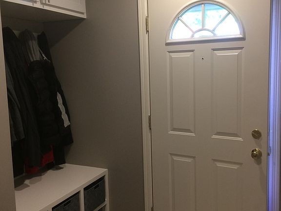 3rd image of 10914 Prairie Village Dr