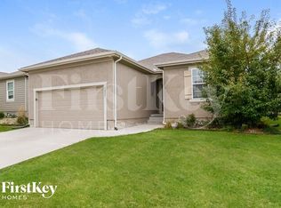 11005 Highview Rd, Peculiar, MO 64078