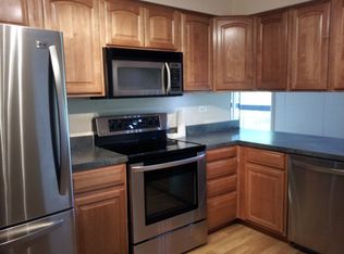 5816 Buck Ct #5, Westmont, IL