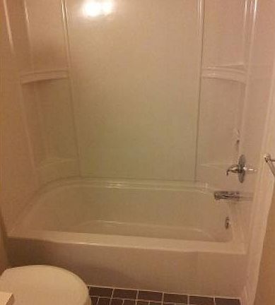 HAll/Guest bath