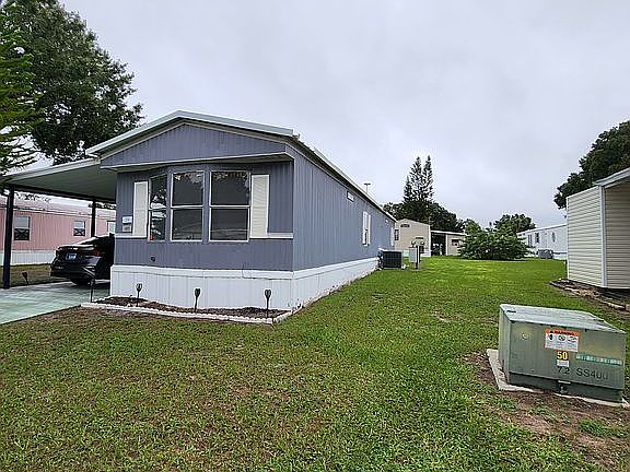 2nd image of 4697 Schwinn Dr