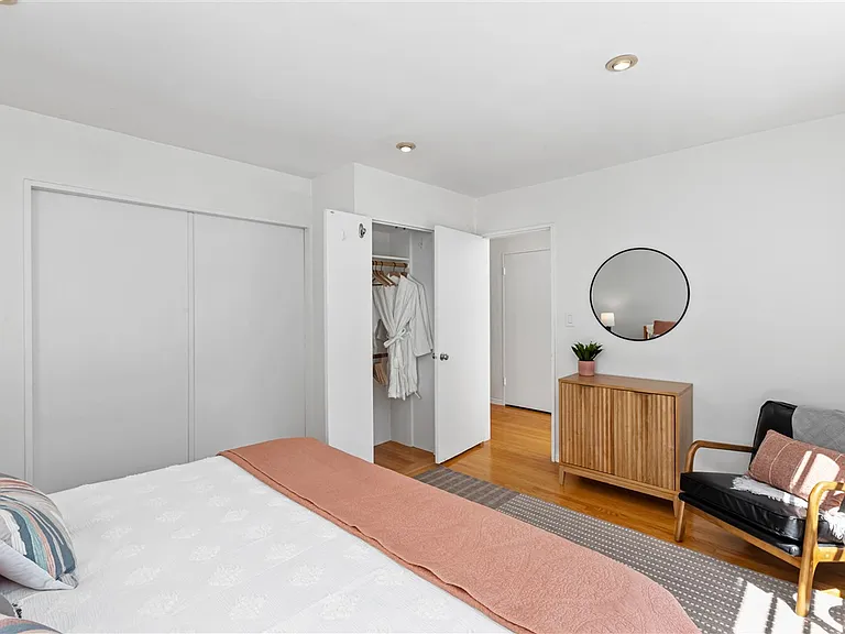 180 Saint Germain Ave — Photo 90
