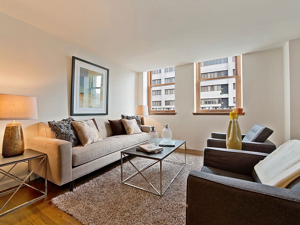1st image of 305 2nd Ave APT 326