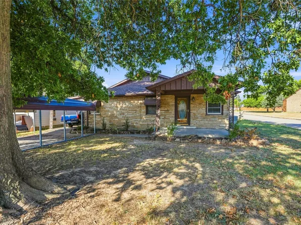 1217 N Oklahoma Ave, Claremore, OK 74017