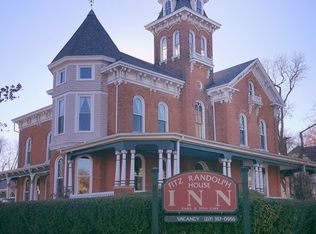 262 W Main St, Carthage, IL 62321