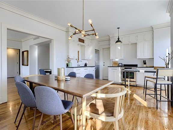 3rd image of 4618 Warwick Blvd APT 7D