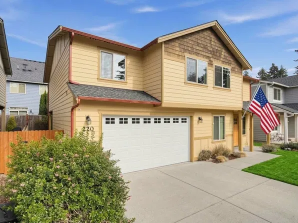 220 NE Tronson Circle, Bremerton, WA 98311