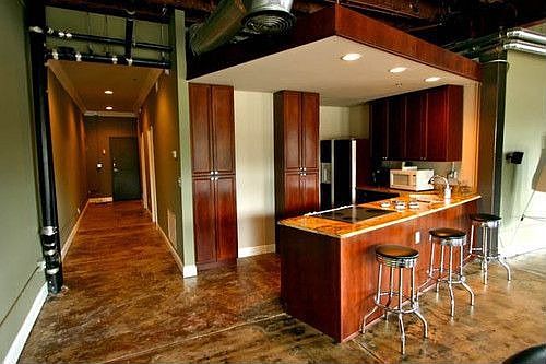 4th image of 62 W Colonial Dr APT 209